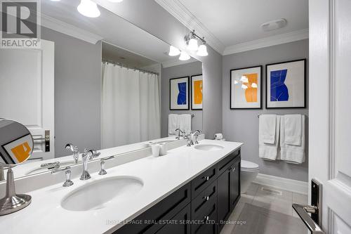 279 Rebecca Street, Oakville, ON - Indoor Photo Showing Bathroom