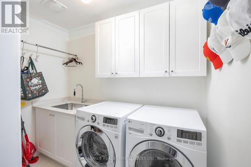 279 Rebecca Street, Oakville, ON - Indoor Photo Showing Laundry Room