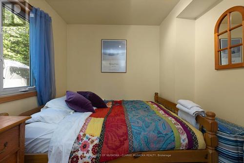 12 Osprey Road, Seguin, ON - Indoor Photo Showing Bedroom