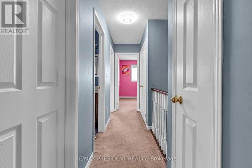 132 Benziger Lane, Hamilton, ON - Indoor Photo Showing Other Room