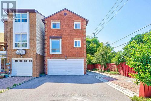 80 Massie Street, Toronto (Agincourt South-Malvern West), ON - Outdoor