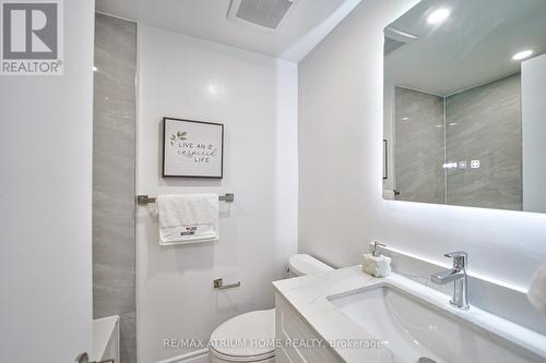 80 Massie Street, Toronto, ON - Indoor Photo Showing Bathroom