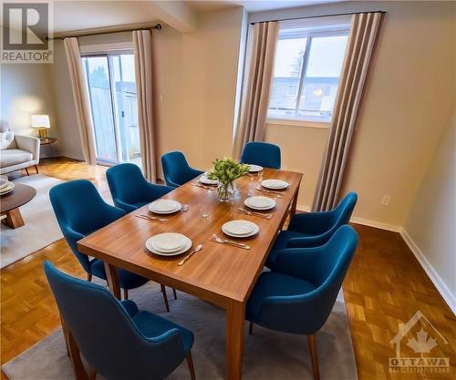 398 Garden Glen Private, Ottawa, ON - Indoor Photo Showing Dining Room