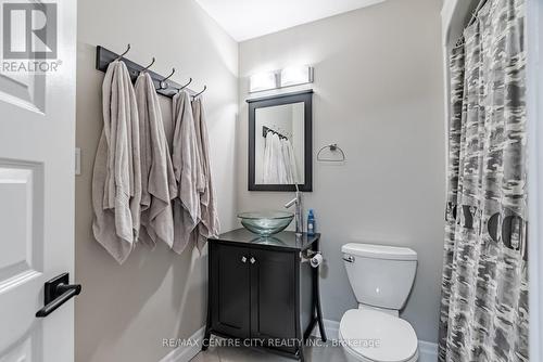 36 Holland Avenue, Aylmer (Ay), ON - Indoor Photo Showing Bathroom