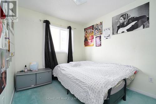 19 - 2 Sir Lou Drive, Brampton (Fletcher'S Creek South), ON - Indoor Photo Showing Bedroom