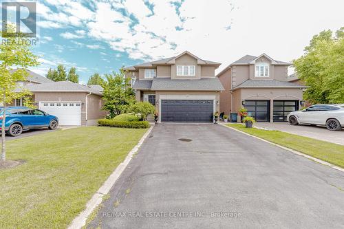 27 Naomi Court, Hamilton, ON - Outdoor With Facade