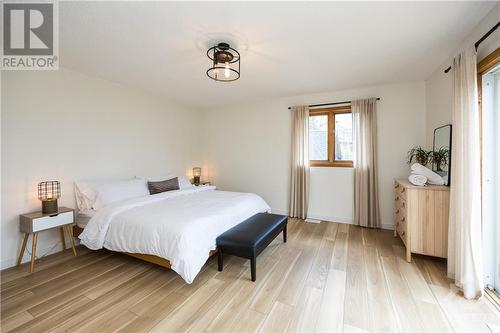 6 Bluff Point Drive, Calabogie, ON - Indoor Photo Showing Bedroom