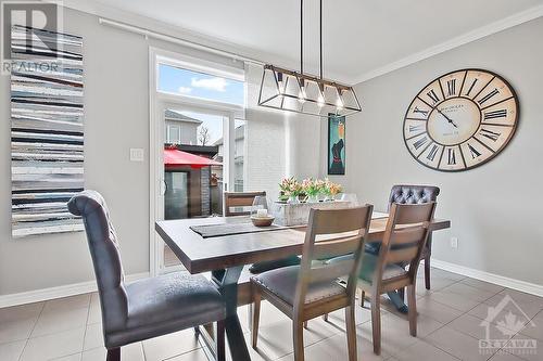 160 Whernside Terrace, Ottawa, ON - Indoor Photo Showing Dining Room