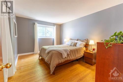 2660 Conn Street, Ottawa, ON - Indoor Photo Showing Bedroom