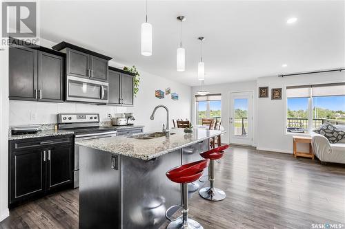 2655 Makowsky Crescent, Regina, SK - Indoor Photo Showing Kitchen With Double Sink With Upgraded Kitchen