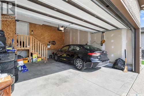 2655 Makowsky Crescent, Regina, SK - Indoor Photo Showing Garage