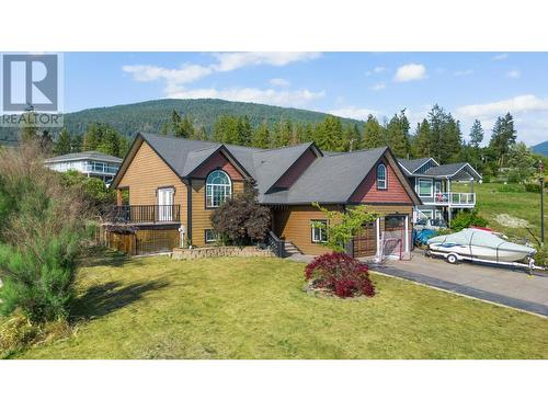 1028 Purcell Crescent, Creston, BC - Outdoor With Deck Patio Veranda