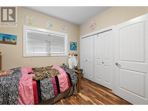 1028 Purcell Crescent, Creston, BC - Indoor Photo Showing Bedroom