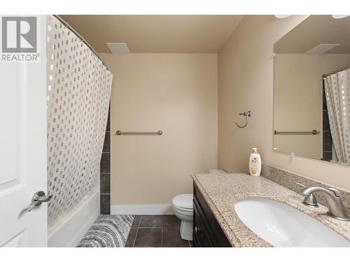 1028 Purcell Crescent, Creston, BC - Indoor Photo Showing Bathroom