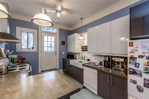 167 James Street N, Hamilton, ON - Indoor Photo Showing Kitchen