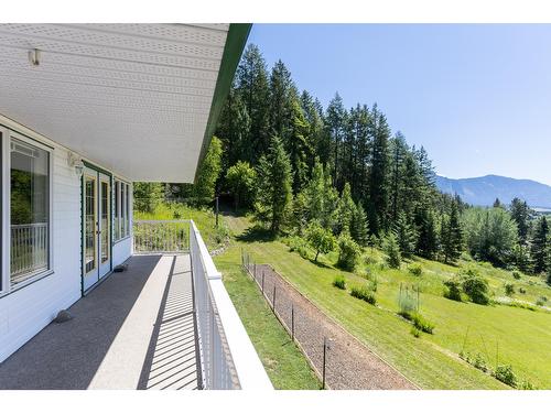 410 27Th Avenue N, Erickson, BC - Outdoor