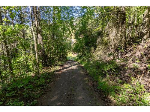 410 27Th Avenue N, Erickson, BC - Outdoor