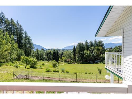 410 27Th Avenue N, Erickson, BC - Outdoor