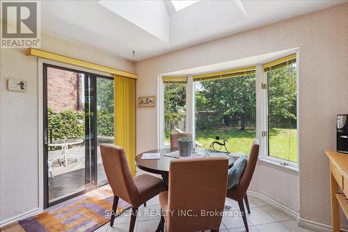 1331 Greenwood Crescent, Oakville, ON - Indoor Photo Showing Dining Room