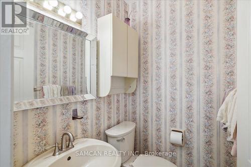 1331 Greenwood Crescent, Oakville, ON - Indoor Photo Showing Bathroom