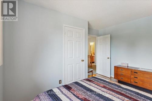 1331 Greenwood Crescent, Oakville (Clearview), ON - Indoor Photo Showing Bedroom