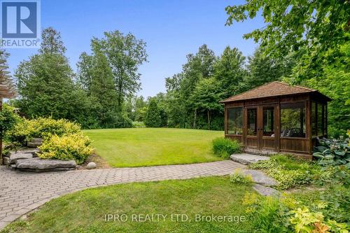 9132 Ninth Line, Halton Hills, ON - Outdoor With Backyard