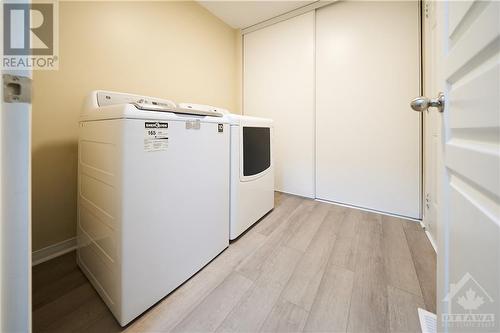 110 Cheyenne Way, Ottawa, ON - Indoor Photo Showing Laundry Room