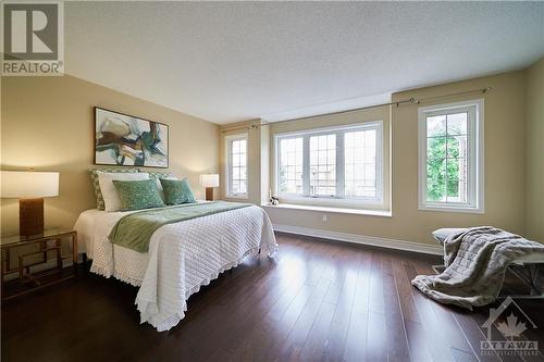 110 Cheyenne Way, Ottawa, ON - Indoor Photo Showing Bedroom