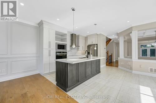 3136 Watercliffe Court, Oakville, ON - Indoor Photo Showing Kitchen