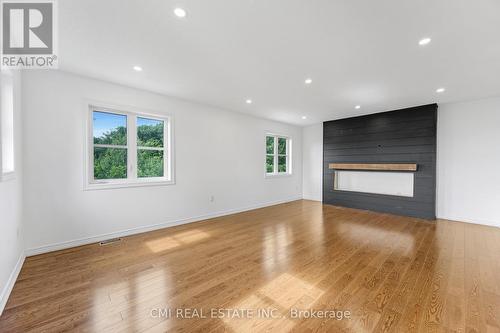 3136 Watercliffe Court, Oakville, ON - Indoor Photo Showing Living Room With Fireplace