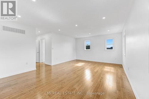 3136 Watercliffe Court, Oakville, ON - Indoor Photo Showing Other Room