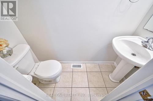 88 Fortissimo Drive, Hamilton, ON - Indoor Photo Showing Bathroom