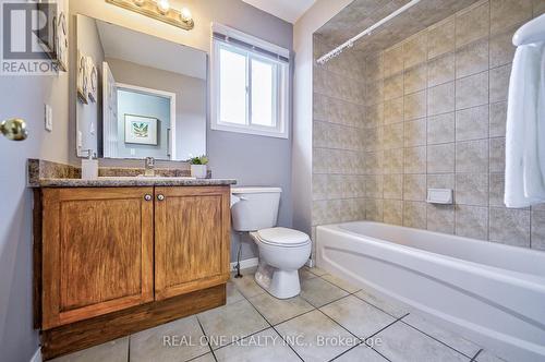 88 Fortissimo Drive, Hamilton, ON - Indoor Photo Showing Bathroom