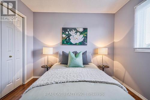 88 Fortissimo Drive, Hamilton, ON - Indoor Photo Showing Bedroom