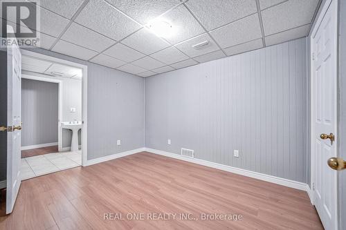 88 Fortissimo Drive, Hamilton, ON - Indoor Photo Showing Other Room