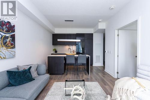 2902 - 15 Lower Jarvis Street, Toronto (Waterfront Communities), ON - Indoor Photo Showing Living Room