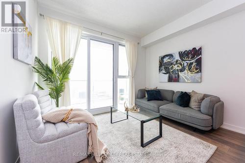 2902 - 15 Lower Jarvis Street, Toronto (Waterfront Communities), ON - Indoor Photo Showing Living Room