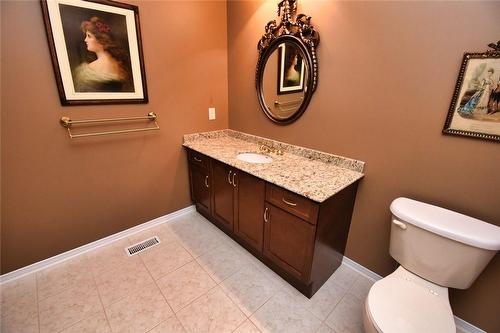 64 Gravenhurst Trail, Hamilton, ON - Indoor Photo Showing Bathroom