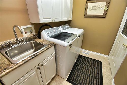 64 Gravenhurst Trail, Hamilton, ON - Indoor Photo Showing Laundry Room