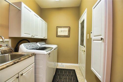 64 Gravenhurst Trail, Hamilton, ON - Indoor Photo Showing Laundry Room