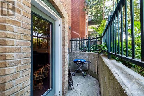 513 King Edward Avenue Unit#1, Ottawa, ON - Outdoor With Exterior