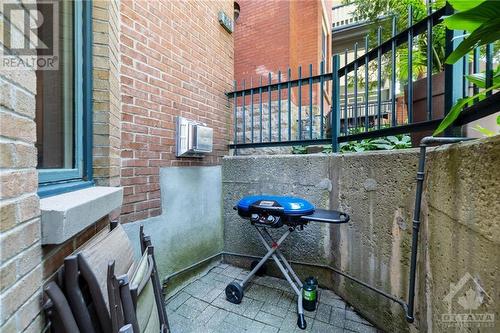 513 King Edward Avenue Unit#1, Ottawa, ON - Outdoor With Exterior