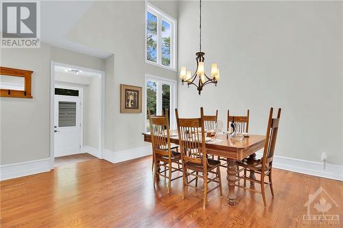 1035 Red Spruce Street, Ottawa, ON - Indoor Photo Showing Dining Room