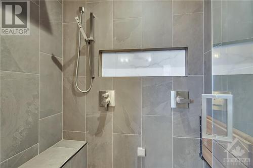 1035 Red Spruce Street, Ottawa, ON - Indoor Photo Showing Bathroom