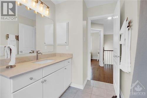 1035 Red Spruce Street, Ottawa, ON - Indoor Photo Showing Bathroom