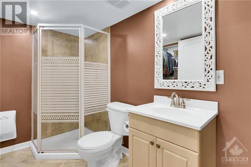 1035 Red Spruce Street, Ottawa, ON - Indoor Photo Showing Bathroom