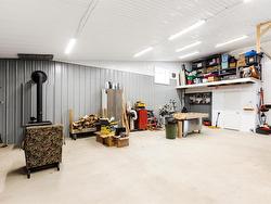 Garage - 