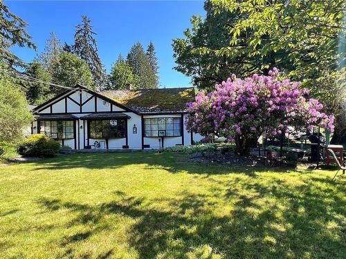 3336 Island Hwy West, Qualicum Beach, BC 