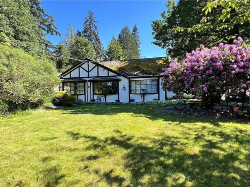 3336 Island Hwy West, Qualicum Beach, BC 