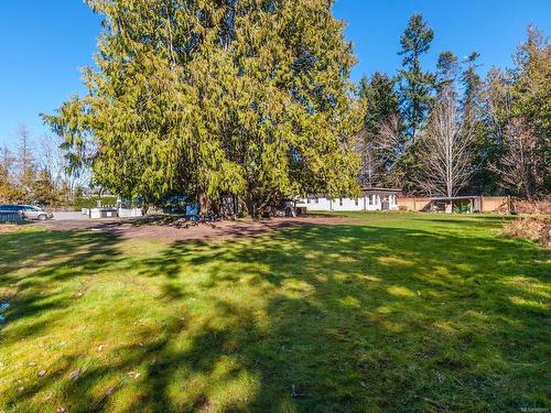 3336 Island Hwy West, Qualicum Beach, BC 